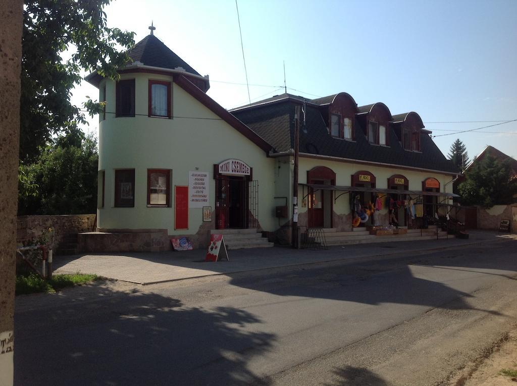 Majnar Villa Apartmanhaz Bogács Exteriör bild